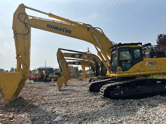 Komatsu PC450 Raupenbagger Komatsu PC450 Raupenbagger
