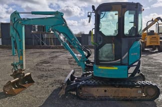2021 Kobelco SK28SR-6E Міні-екскаватор