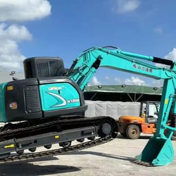 Excavator pe șenile Kobelco SK135SR, 2021 Excavator pe șenile Kobelco SK135SR, 2021