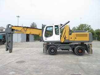 Manipolatore di materiali Liebherr A924 del 2007 Manipolatore di materiali Liebherr A924 del 2007
