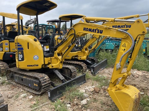 2022 Komatsu PC20MR-3 mini excavator, rear three-quarter view 2022 Komatsu PC20MR-3 mini excavator, rear three-quarter view