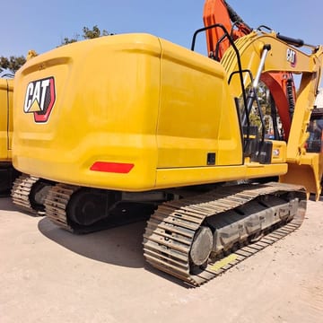 2024 Caterpillar 320GC crawler excavator, rear three-quarter view 2024 Caterpillar 320GC crawler excavator, rear three-quarter view