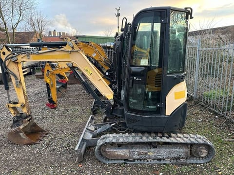 2019 Yanmar VIO 33-6 mini excavator side view 2019 Yanmar VIO 33-6 mini excavator side view