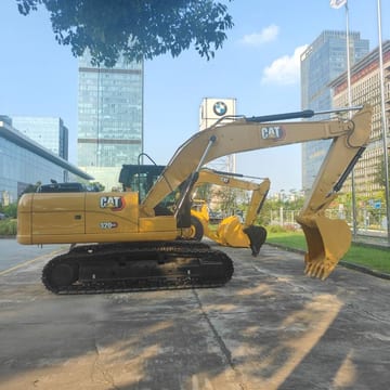 2025 Caterpillar 320GX crawler excavator side view 2025 Caterpillar 320GX crawler excavator side view