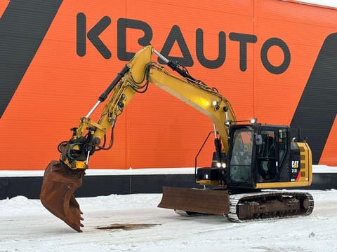 2015 Caterpillar 312 EL crawler excavator, side view 2015 Caterpillar 312 EL crawler excavator, side view