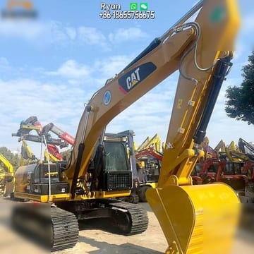 2017 Caterpillar 320D2 paletli ekskavatör, yan görünüm 2017 Caterpillar 320D2 paletli ekskavatör, yan görünüm