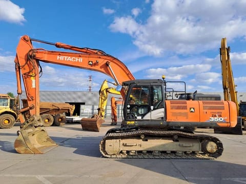 2017 Hitachi ZX350LC-6 crawler excavator, side profile view