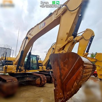 2023 Caterpillar 352 crawler excavator, front three-quarter view 2023 Caterpillar 352 crawler excavator, front three-quarter view