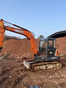 2021 Doosan DH60-7 mini excavator side view 2021 Doosan DH60-7 mini excavator side view