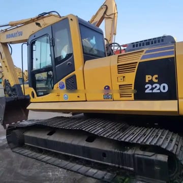 2018 Komatsu PC220 гусеничний екскаватор, вигляд збоку 2018 Komatsu PC220 гусеничний екскаватор, вигляд збоку