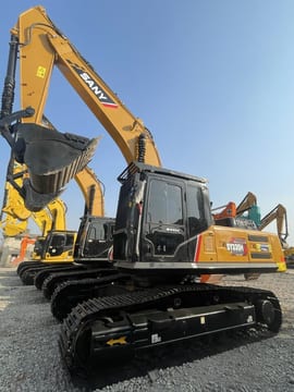 2024 Sany SY335H crawler excavator, front three-quarter view 2024 Sany SY335H crawler excavator, front three-quarter view