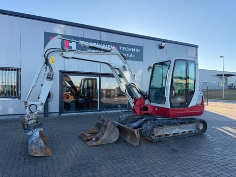 2017 Takeuchi TB250 mini excavator, side view 2017 Takeuchi TB250 mini excavator, side view