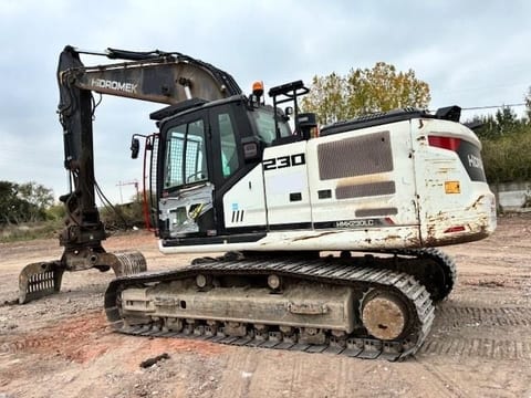 2021 Hidromek HMK 230LC-4 crawler excavator, side view 2021 Hidromek HMK 230LC-4 crawler excavator, side view