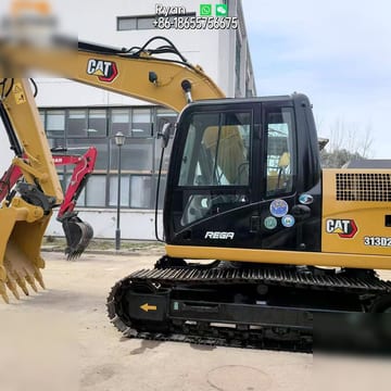 2022 Caterpillar 313D2 crawler excavator side view 2022 Caterpillar 313D2 crawler excavator side view