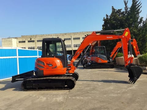 2024 Kubota KX155-5 mini excavator, side view 2024 Kubota KX155-5 mini excavator, side view