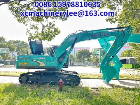 2023 Kobelco SK200D crawler excavator side view 2023 Kobelco SK200D crawler excavator side view