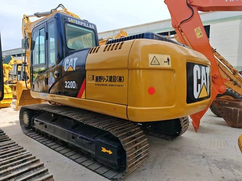 2019 Caterpillar 320D2 гусеничный экскаватор, задний вид 3/4 2019 Caterpillar 320D2 гусеничный экскаватор, задний вид 3/4