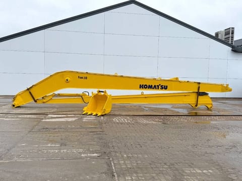 2025 Komatsu Long Reach Attachment 18M side view 2025 Komatsu Long Reach Attachment 18M side view