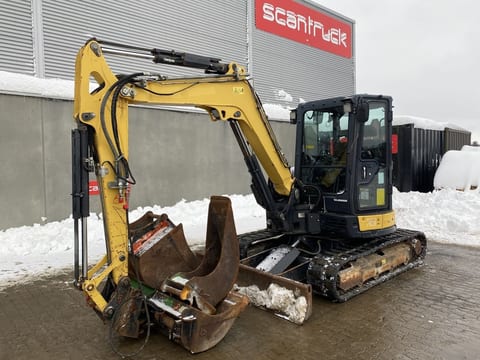 2017 Yanmar VIO50-6 mini excavator, side profile view 2017 Yanmar VIO50-6 mini excavator, side profile view