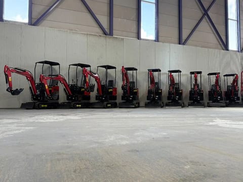 2024 JPC HT-12 mini excavator row 2024 JPC HT-12 mini excavator row
