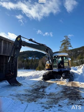 2016 Volvo ECR235EL crawler excavator side view 2016 Volvo ECR235EL crawler excavator side view