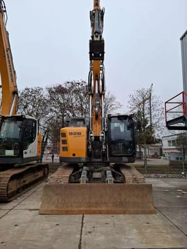 2023 Liebherr R926 Compact Litronic mini excavator, front view 2023 Liebherr R926 Compact Litronic mini excavator, front view
