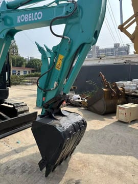 2013 Kobelco SK55SR mini excavator boom and bucket detail