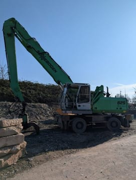 2012 Sennebogen 825 M GREEN LINE material handler, side view 2012 Sennebogen 825 M GREEN LINE material handler, side view