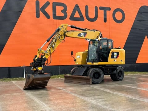 2016 Caterpillar M316F wheel excavator side view 2016 Caterpillar M316F wheel excavator side view