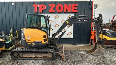 2020 Volvo ECR50D mini excavator, side profile view 2020 Volvo ECR50D mini excavator, side profile view