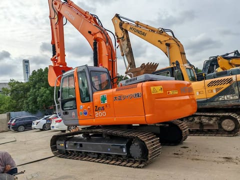 2022 Hitachi Zaxis 200 crawler excavator, rear three-quarter view 2022 Hitachi Zaxis 200 crawler excavator, rear three-quarter view