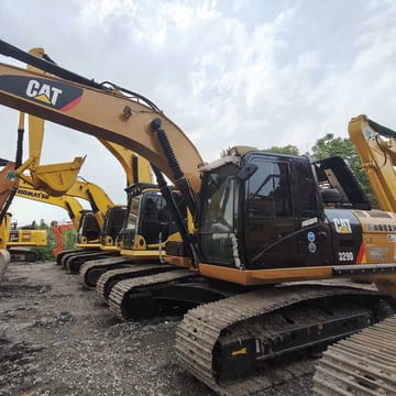 2022 Caterpillar 329D crawler excavator, side view 2022 Caterpillar 329D crawler excavator, side view