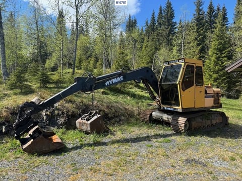 1990 Hymas 82R crawler excavator, side view 1990 Hymas 82R crawler excavator, side view
