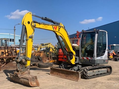 2020 Wacker Neuson ET65 mini excavator, front three-quarter view 2020 Wacker Neuson ET65 mini excavator, front three-quarter view