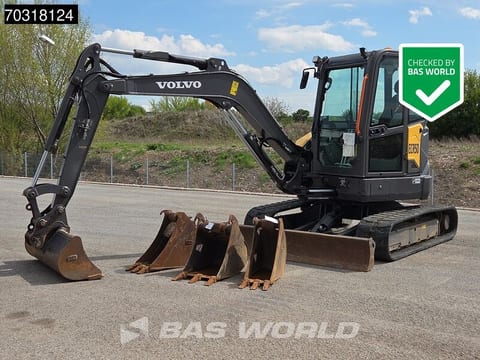 2022 Volvo ECR50F mini excavator, side view with attachments 2022 Volvo ECR50F mini excavator, side view with attachments