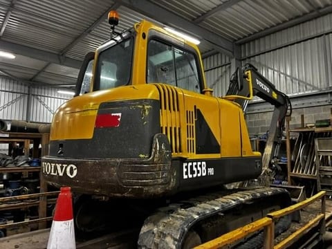 2006 Volvo EC55B Pro mini excavator, rear three-quarter view 2006 Volvo EC55B Pro mini excavator, rear three-quarter view