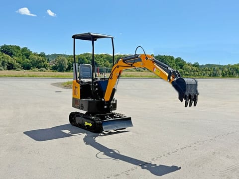 2025 JPC HT-12 MINI mini excavator, side view 2025 JPC HT-12 MINI mini excavator, side view