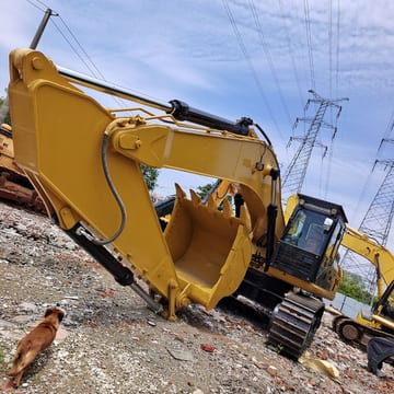 2024 Caterpillar 330D2L crawler excavator, low-angle front view 2024 Caterpillar 330D2L crawler excavator, low-angle front view