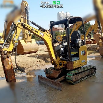2020 Caterpillar 301.7CR mini excavator, side view 2020 Caterpillar 301.7CR mini excavator, side view
