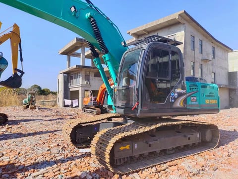 2020 Kobelco SK200D crawler excavator, side view 2020 Kobelco SK200D crawler excavator, side view