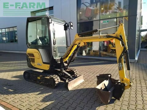 2015 Yanmar SV18 mini excavator, side view 2015 Yanmar SV18 mini excavator, side view