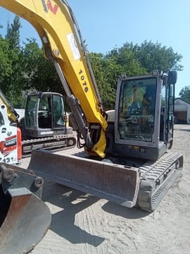 2017 Wacker Neuson ET90 crawler excavator, front three-quarter view 2017 Wacker Neuson ET90 crawler excavator, front three-quarter view