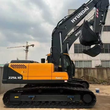 2022 Hyundai 225LVS crawler excavator, side profile view