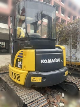 2015 Komatsu PC55MR-2 mini excavator rear view 2015 Komatsu PC55MR-2 mini excavator rear view