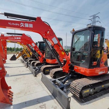Kubota U55-4 mini excavator, front three-quarter view Kubota U55-4 mini excavator, front three-quarter view