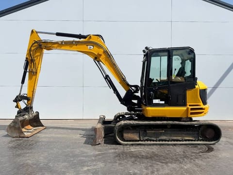 2019 JCB 86C-1 mini excavator, side view 2019 JCB 86C-1 mini excavator, side view