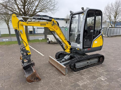 2024 Wacker Neuson ET24 mini excavator, side view 2024 Wacker Neuson ET24 mini excavator, side view