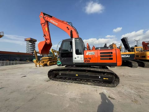 2022 Hitachi Zaxis 210 crawler excavator, side view 2022 Hitachi Zaxis 210 crawler excavator, side view