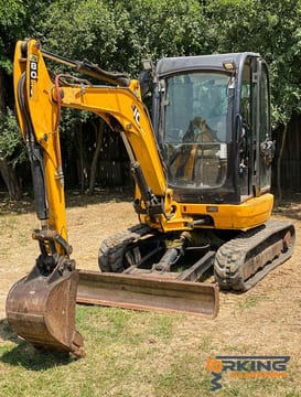 2015 JCB 8030 ZTS mini excavator, front three-quarter view 2015 JCB 8030 ZTS mini excavator, front three-quarter view