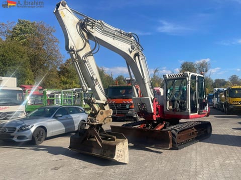 2006 Takeuchi TB1140 crawler excavator, side view 2006 Takeuchi TB1140 crawler excavator, side view